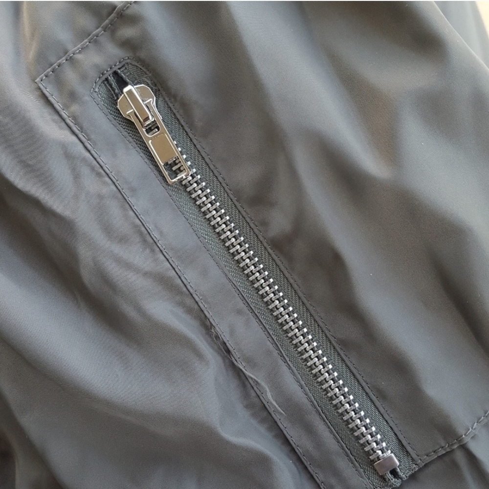 Ambiance  Bomber Jacket Women’s Size  Lightweight Zip Front Pocket Style - Picture 5 of 7